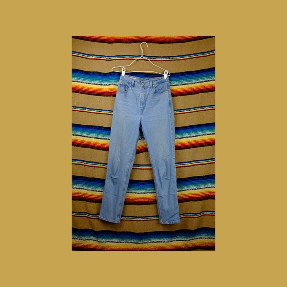 Levis 70's high rise slim straight womens size 26 denim blue jeans